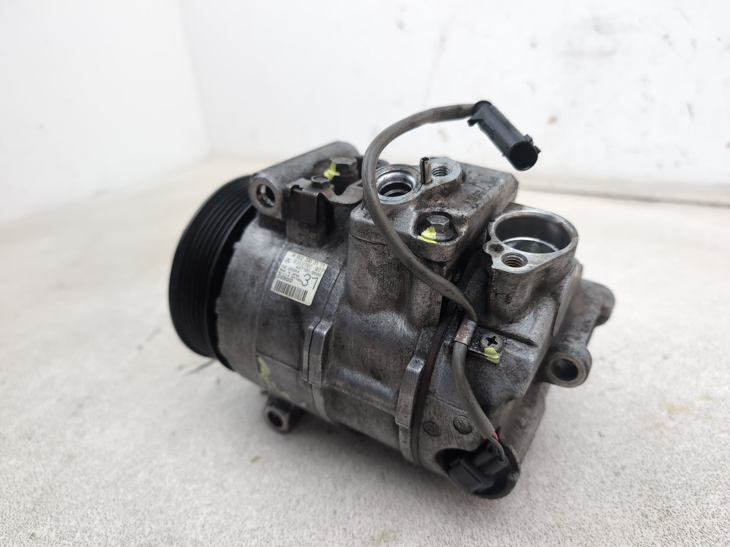 Mercedes-Benz E220 W212 Air Conditioning Compressor Pump A0022303111 - photo 4