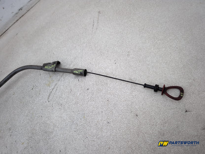 Mercedes-Benz E220 E-Class W212 Oil Level Dipstick And Pipe 2009-2016 - photo 4