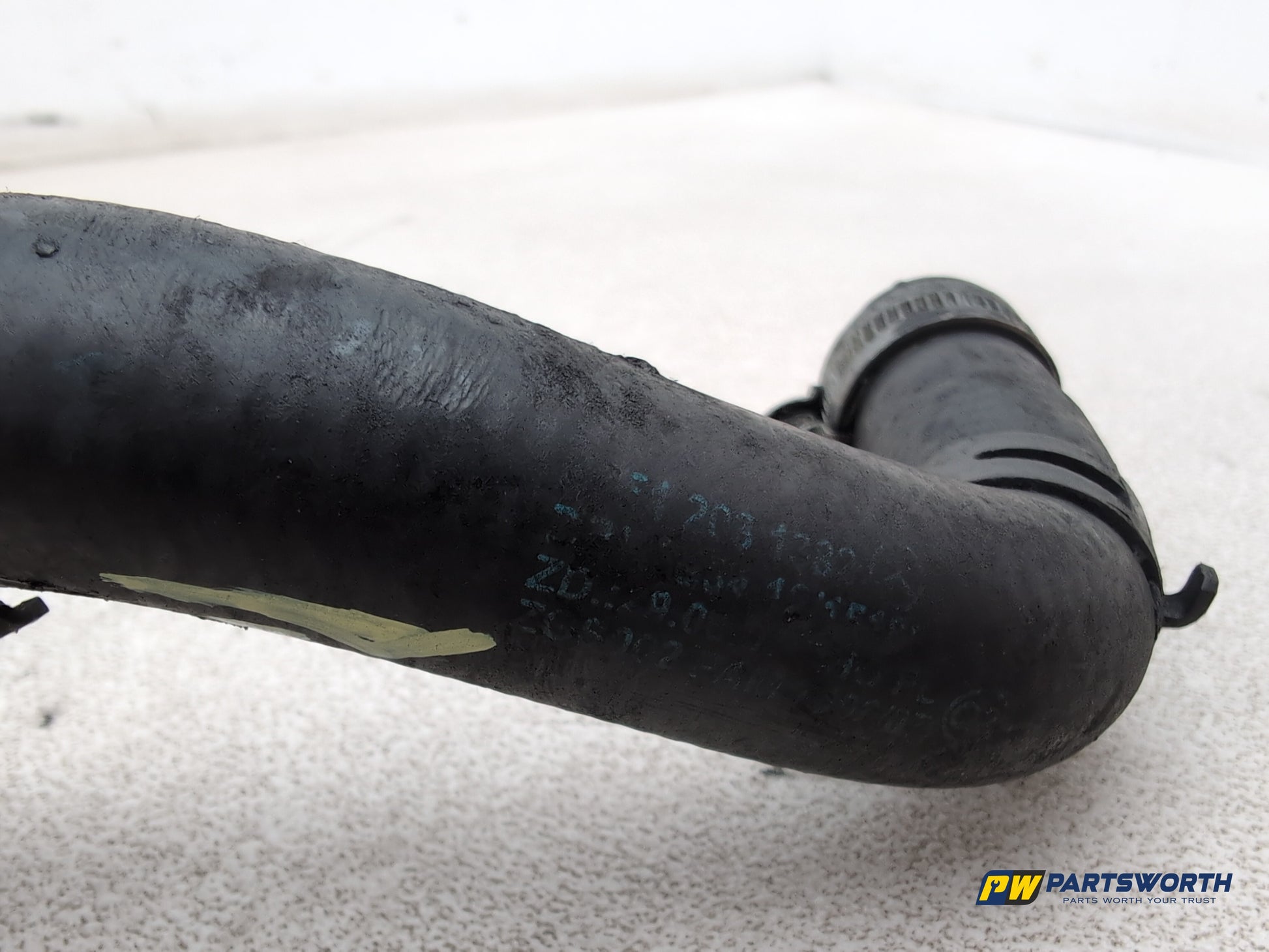 Mercedes-Benz E220 E-Class W212 Coolant Hose Pipe 2009-2016 - photo 10