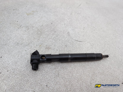 Mercedes-Benz E220 E-Class W212 2.1l Diesel Fuel Injector Om 651.924 A6510704987 - photo 4