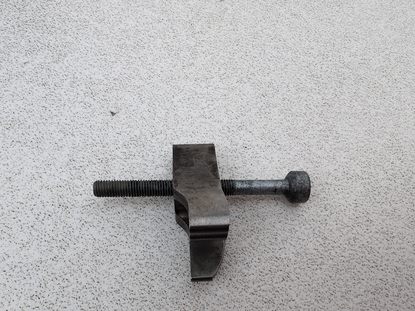 Mercedes-Benz E220 E-Class W212 2.1l Diesel Fuel Injector Clamp With Bolt - photo 4