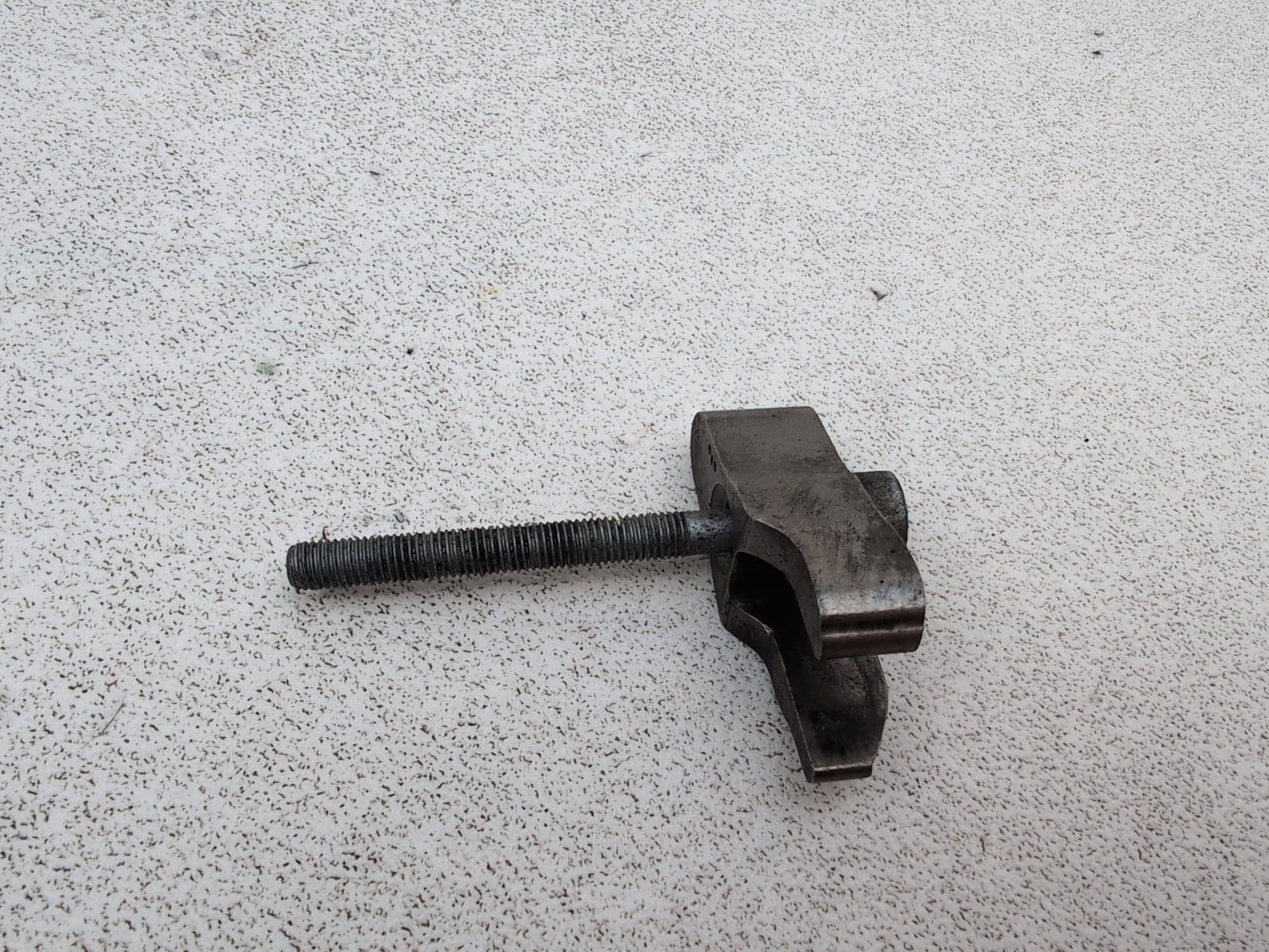 Mercedes-Benz E220 E-Class W212 2.1l Diesel Fuel Injector Clamp With Bolt - photo 4