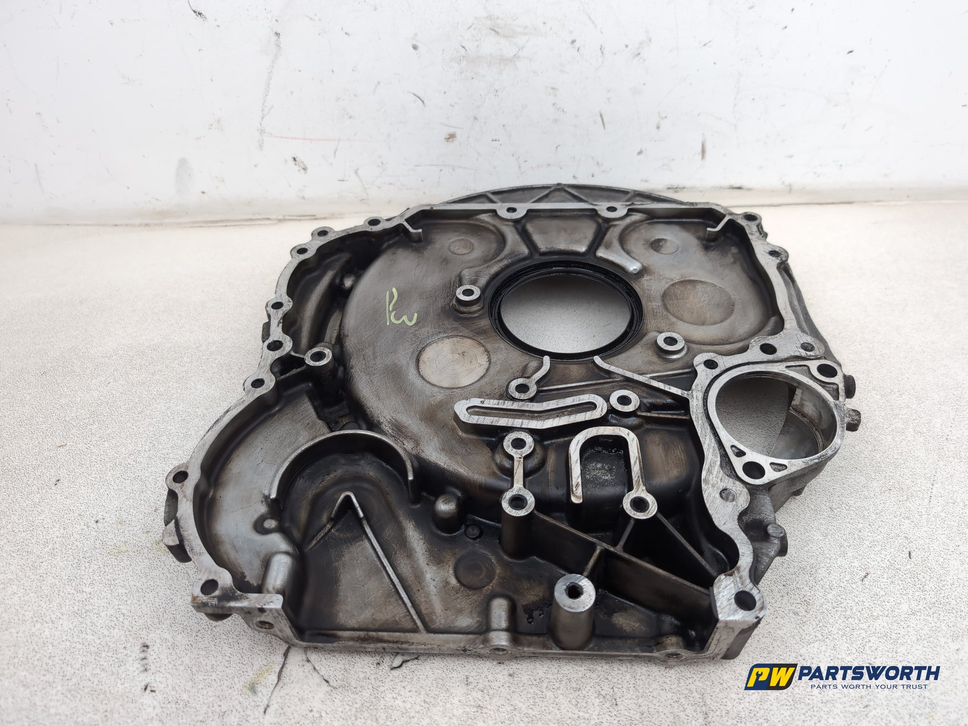 Mercedes-Benz E220 E-Class W212 2.1l Diesel Crankshaft Housing Cover A6510150902 - photo 4