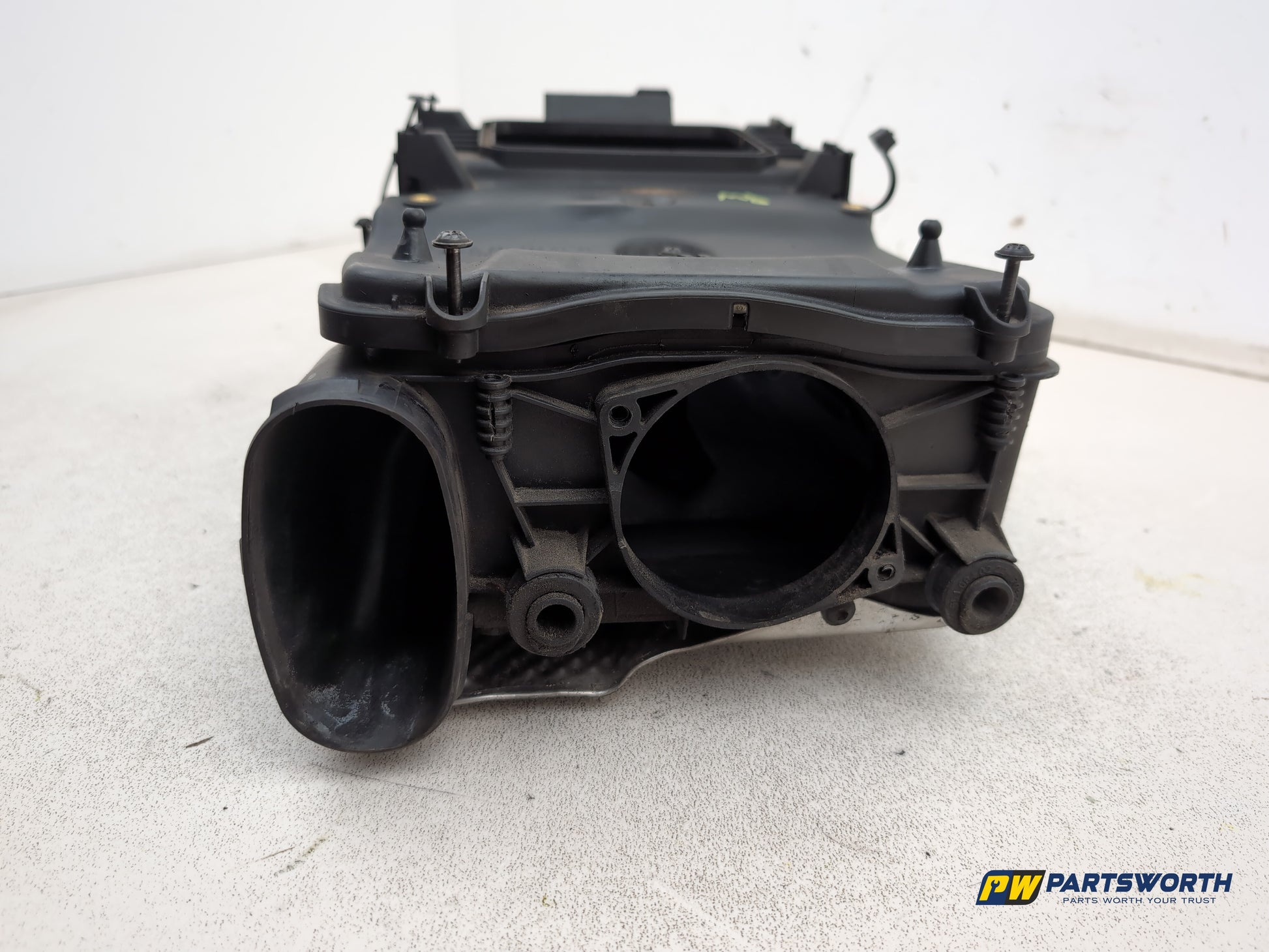 Mercedes-Benz E220 E-Class W212 Air Filter Airbox Housing A6510901101 2009-2016 - photo 4
