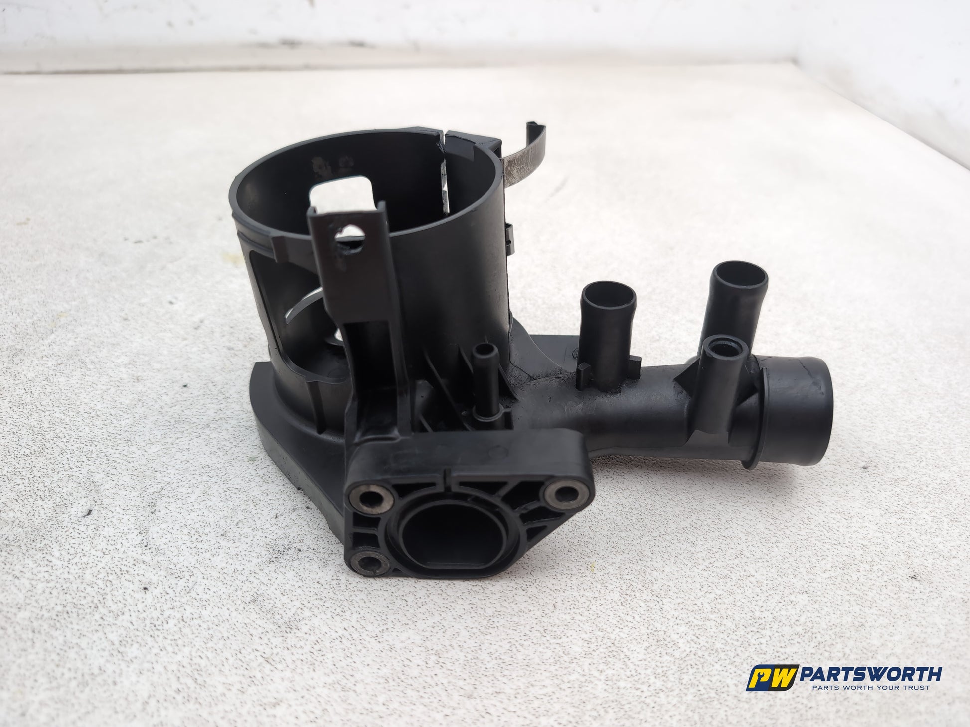 Mercedes-Benz E220 E-Class W212 2.1l Diesel Fuel Filter Bracket A6512001956 - photo 4