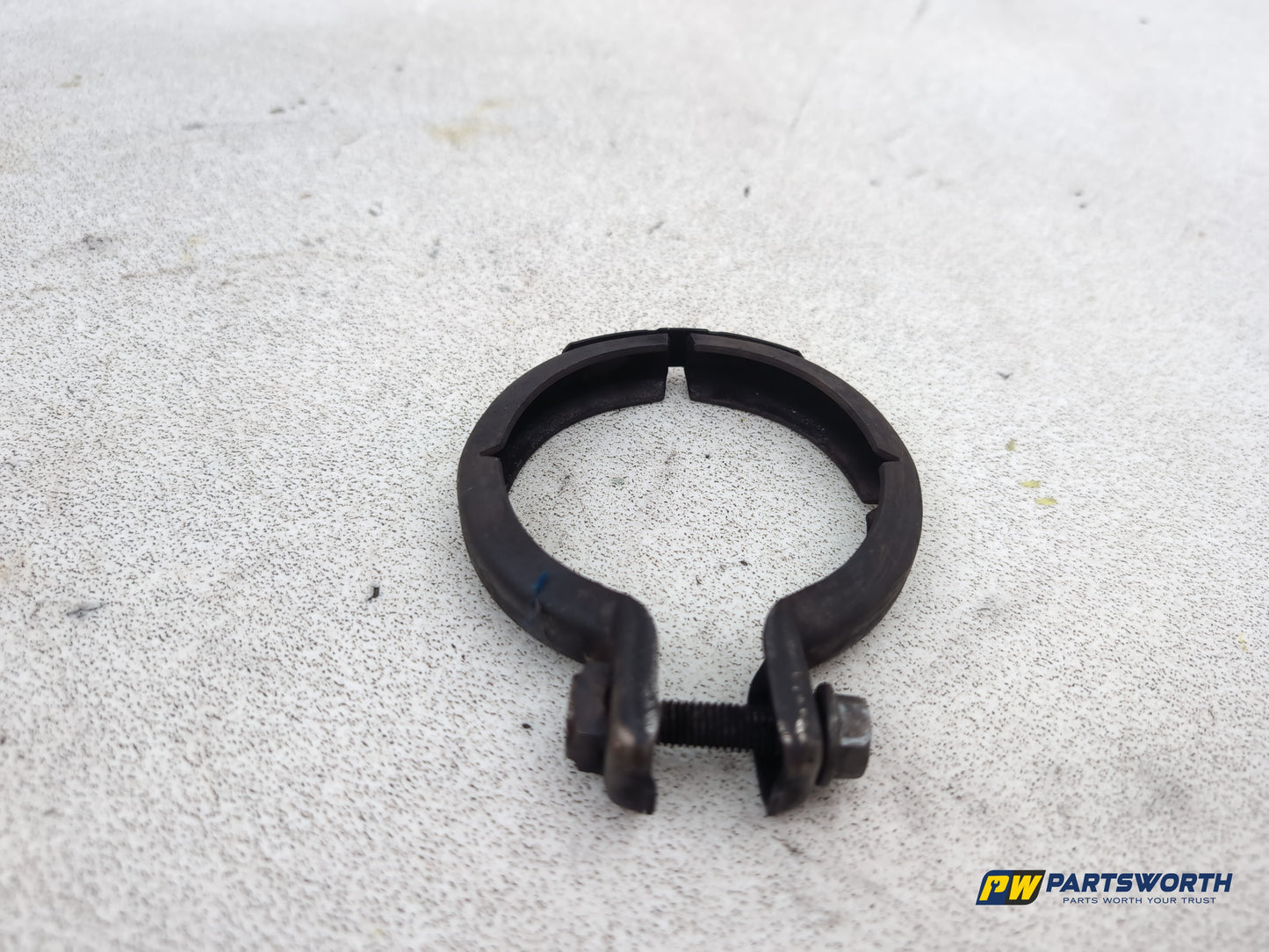 Mercedes-Benz E220 E-Class W212 Front Exhaust Pipe Clamp A2034900641 2009-2016 - photo 4
