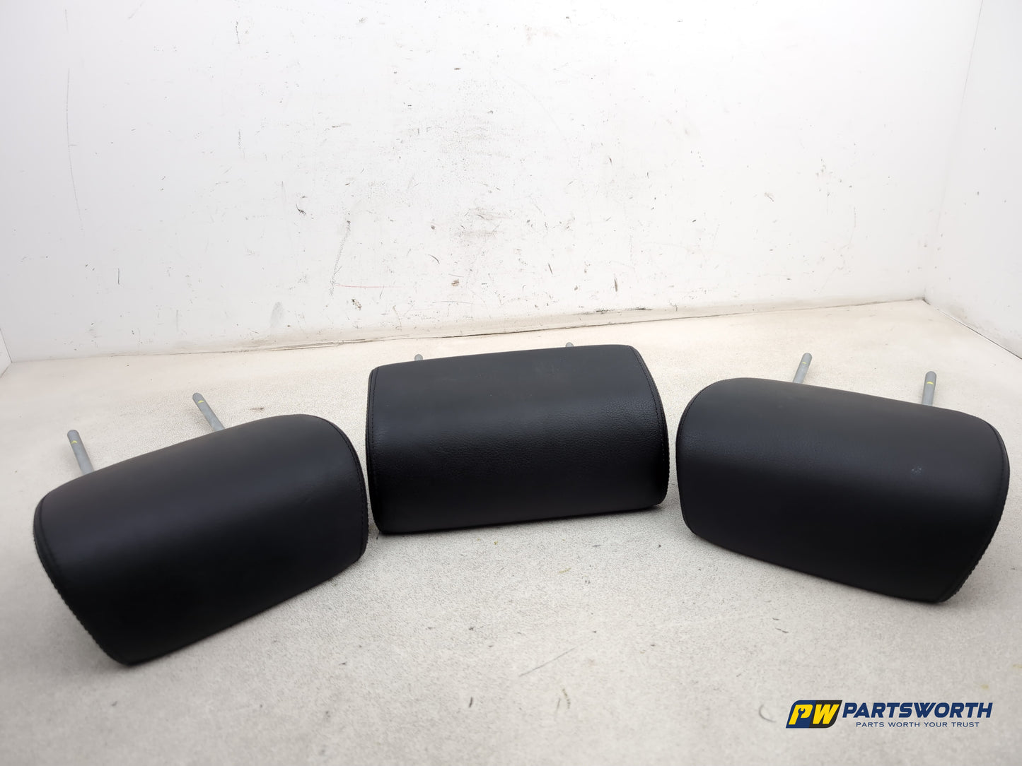 Mercedes-Benz B200 B-Class W245 Rear Headrest Set 2005-2011 - photo 4