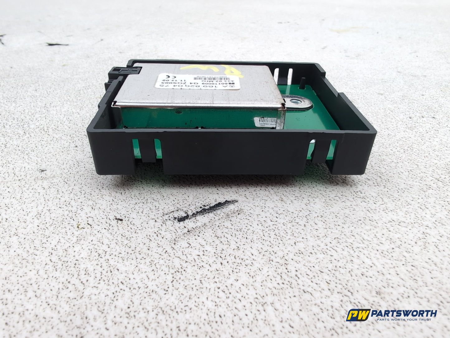 Mercedes-Benz B200 B-Class Aerial Antenna Amplifier Control Unit A1698200475 - photo 10