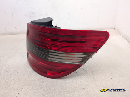 Mercedes-Benz B200 B-Class W245 Lamp Assembly Rear Rh Driver Side Outer - photo 4