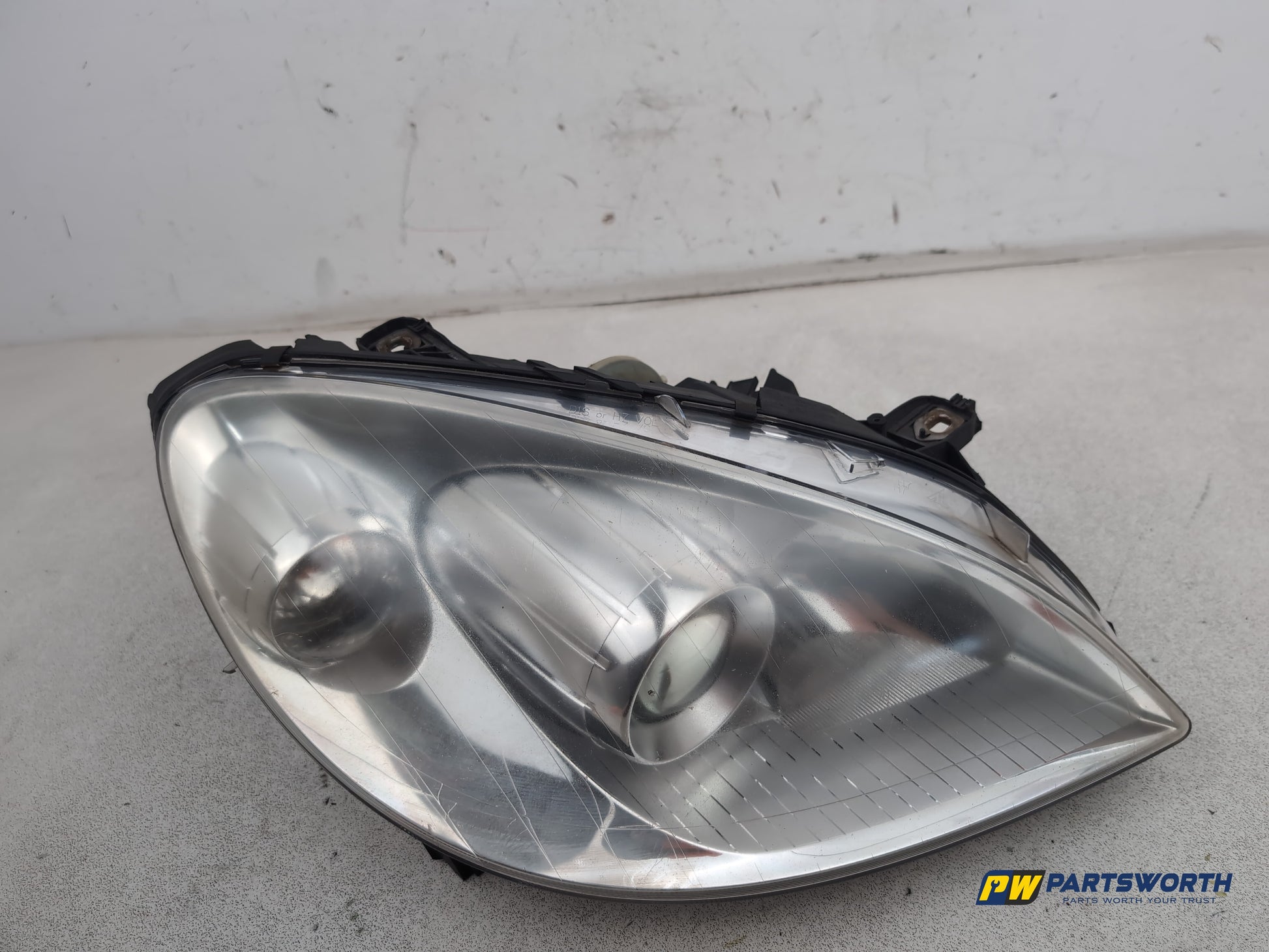 =Mercedes-Benz B200 B-Class W245 Headlight Headlamp Rh Driver Side A1698202661 - photo 4
