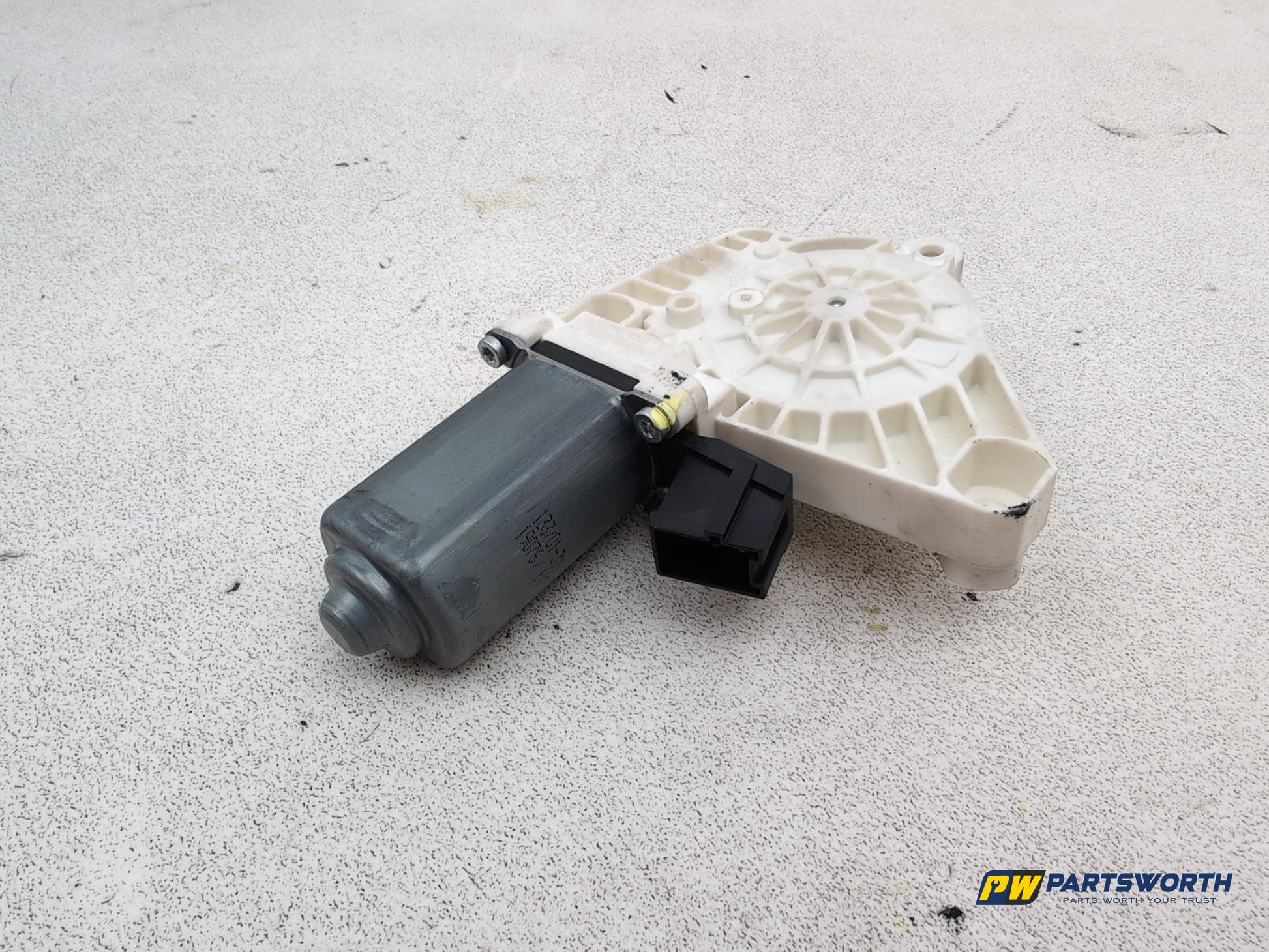 Mercedes-Benz B200 B-Class W245 Rear Door Window Motor Left Side A1698201942 - photo 10