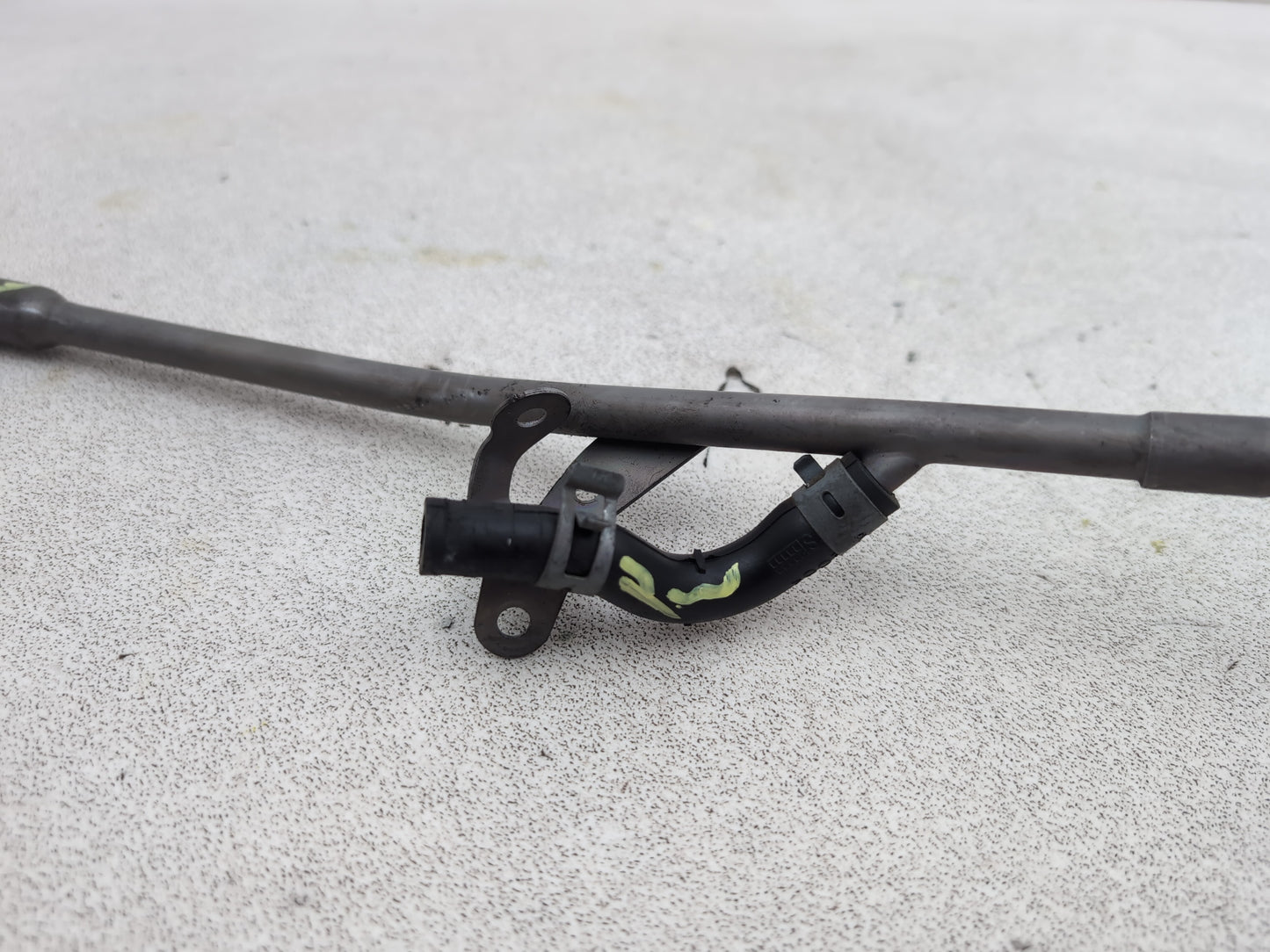 Mercedes-Benz B200 B-Class W245 2.0l Diesel Oil Level Dipstick And Pipe - photo 4