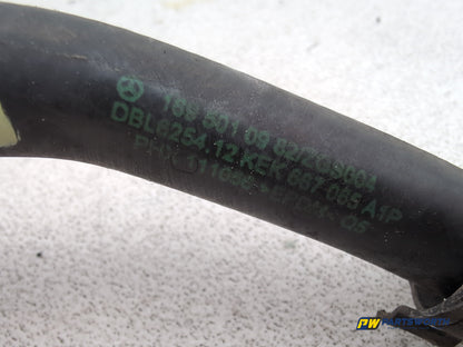 Mercedes-Benz B200 B-Class W245 2.0l Diesel Coolant Hose Pipe A1695010982 - photo 2
