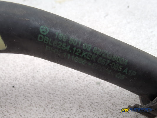 Mercedes-Benz B200 B-Class W245 2.0l Diesel Coolant Hose Pipe A1695010982 - photo 2