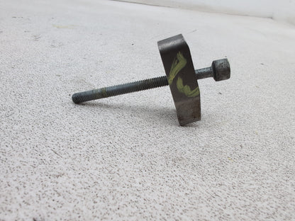 Mercedes-Benz B200 B-Class W245 2.0l Diesel Fuel Injecor Holding Clamp 2005-2011 - photo 4