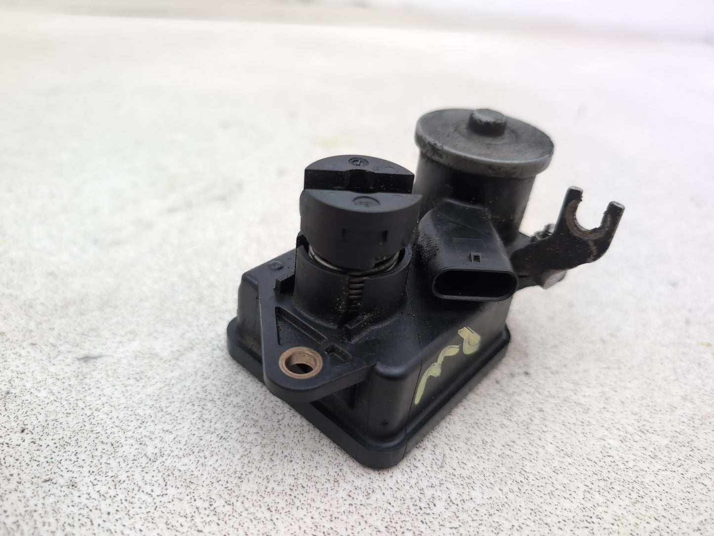 Mercedes-Benz B200 B-Class W245 2.0l Diesel Intake Manifol Actuator A6401500594 - photo 4