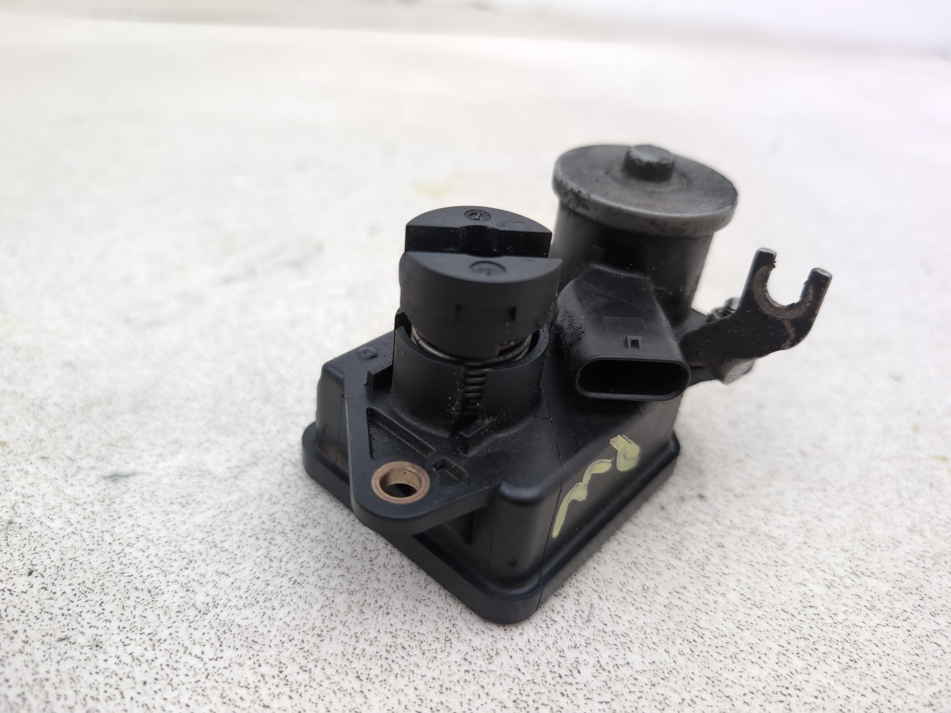 Mercedes-Benz B200 B-Class W245 2.0l Diesel Intake Manifol Actuator A6401500594 - photo 4