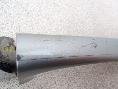 Front Right Door Handle 4