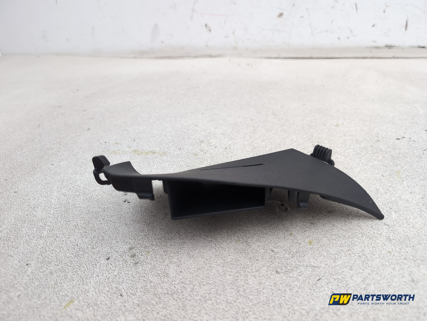 Vauxhall Corsa Se Front Driver Side Dashboard Panel Side Trim 13315870 2006-2014 - photo 4