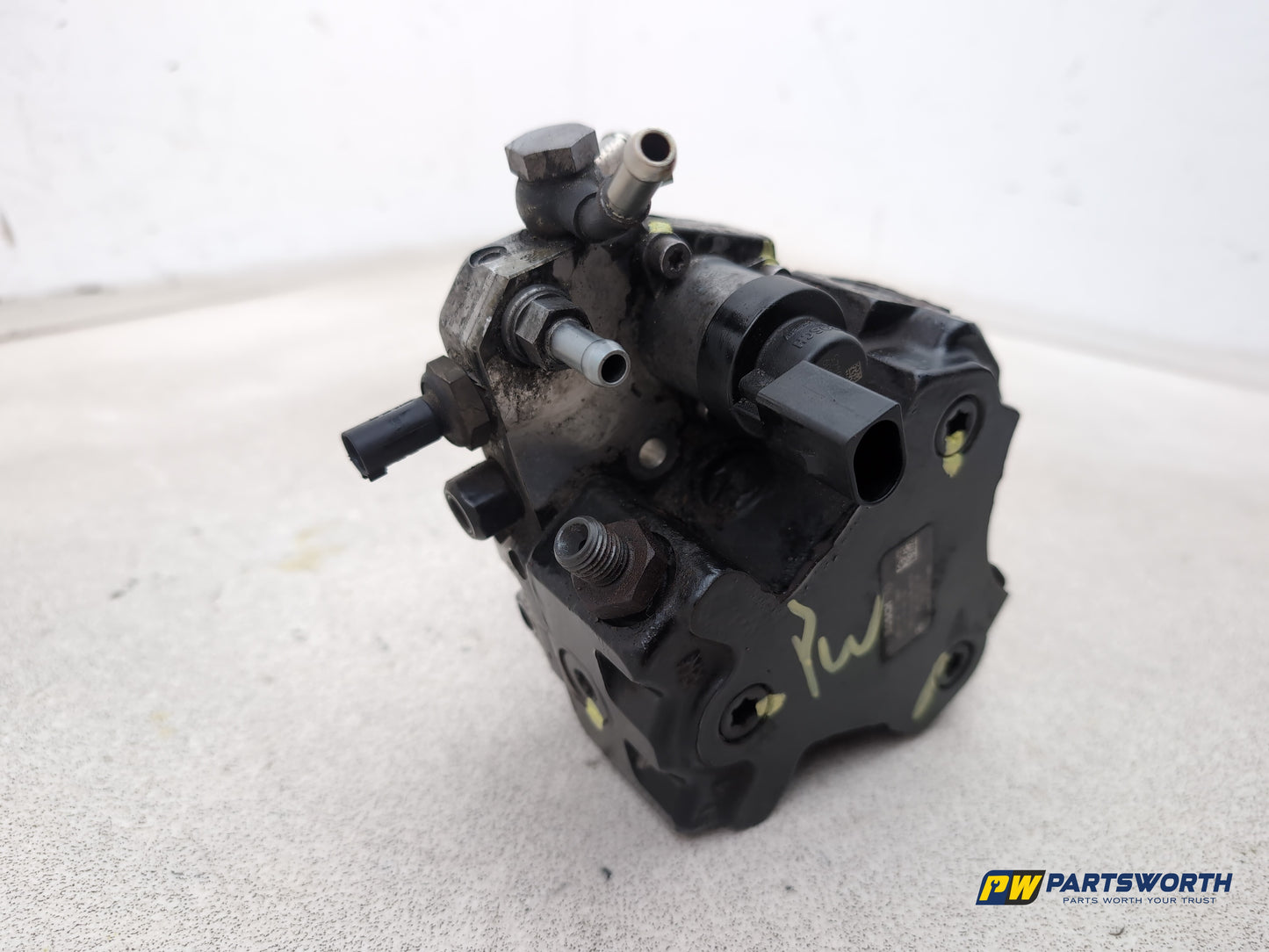 Mercedes-Benz B200 B-Class W245 2.0l Diesel High Pressure Fuel Pump A6400700701 - photo 4