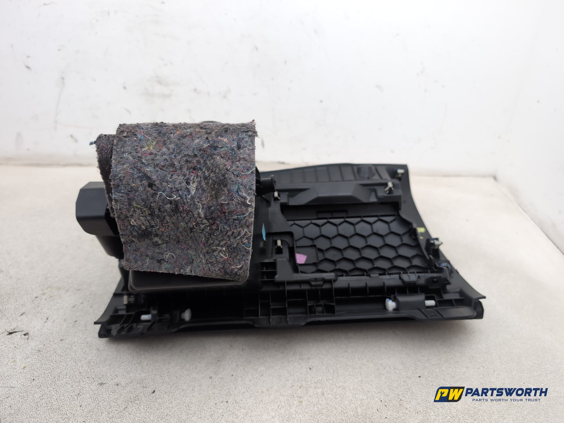 Peugeot 308 Allure Blue Hdi Glove Compartment Assembly 2013-2021 - photo 10