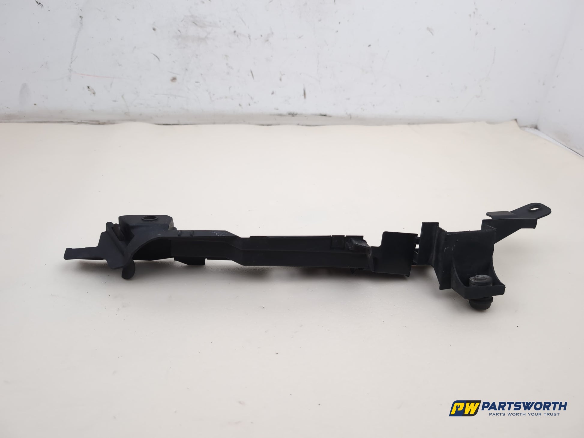 Vauxhall Corsa Se Inner Wing Bracket Trim 13395919 2006-2014 - photo 4