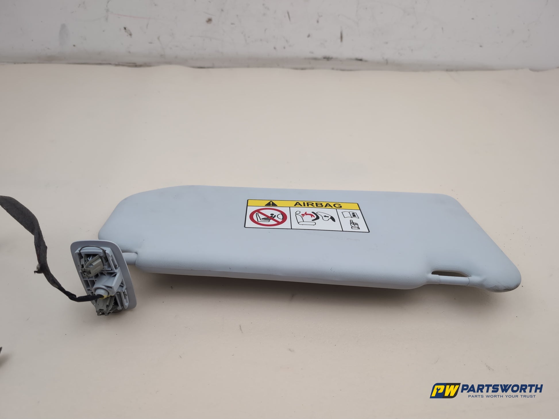 Peugeot 308 Allure Blue Hdi Sun Visor Lh Passenger Side 2013-2021 - photo 4