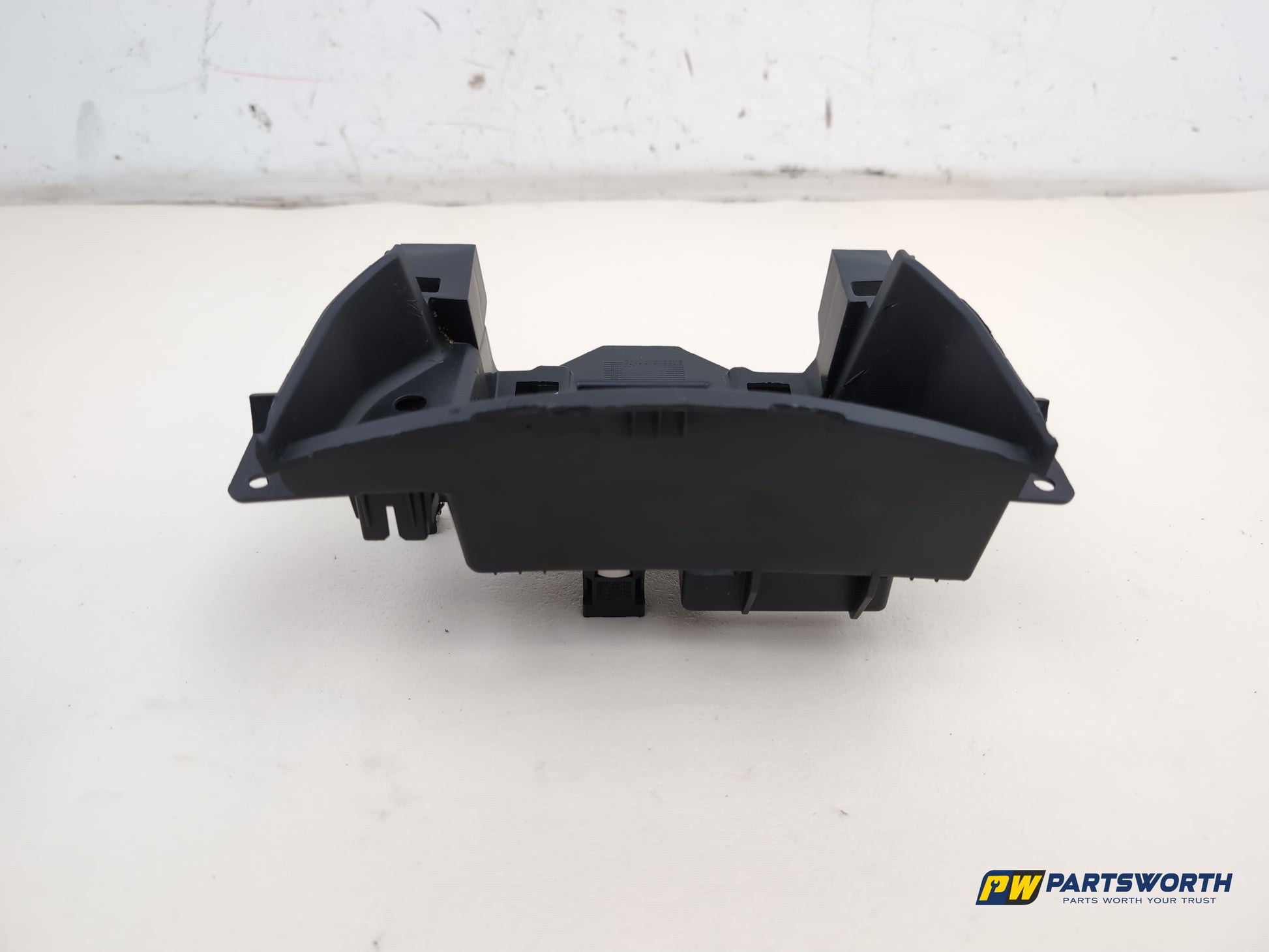 Peugeot 308 Allure Blue Hdi Power Outlet Trim Storage Compartment 9803434777 - photo 4
