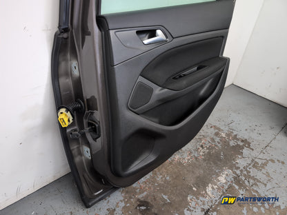 Door Rear RH 10