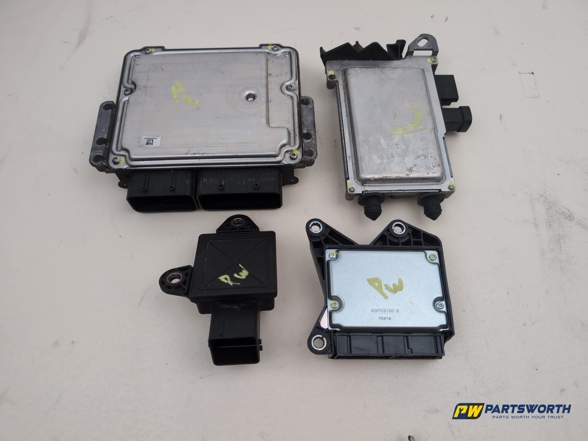 Peugeot 308 Allure Blue 1.6l Diesel Manual Engine Ecu Kit 9806460480 2013-2021 - photo 10