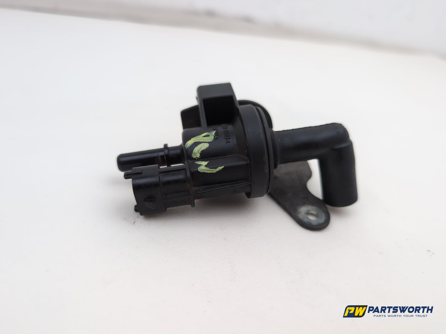 Vauxhall Corsa Se 1.2l Petrol Purge Solenoid Valve 0280142486 2006-2014 - photo 10