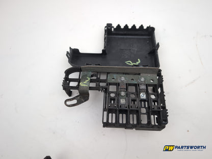 Vauxhall Corsa Se 1.2l Petrol Battery Terminal Clamp Fuse Box 1718434 2006-2014 - photo 10