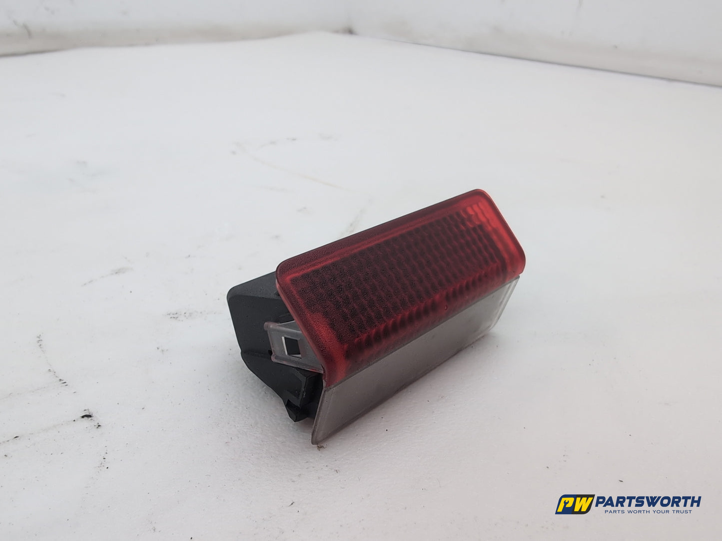 Mercedes-Benz B200 B-Class W245 Boot Lid Tailgate Reflector Light A1698202701 - photo 4