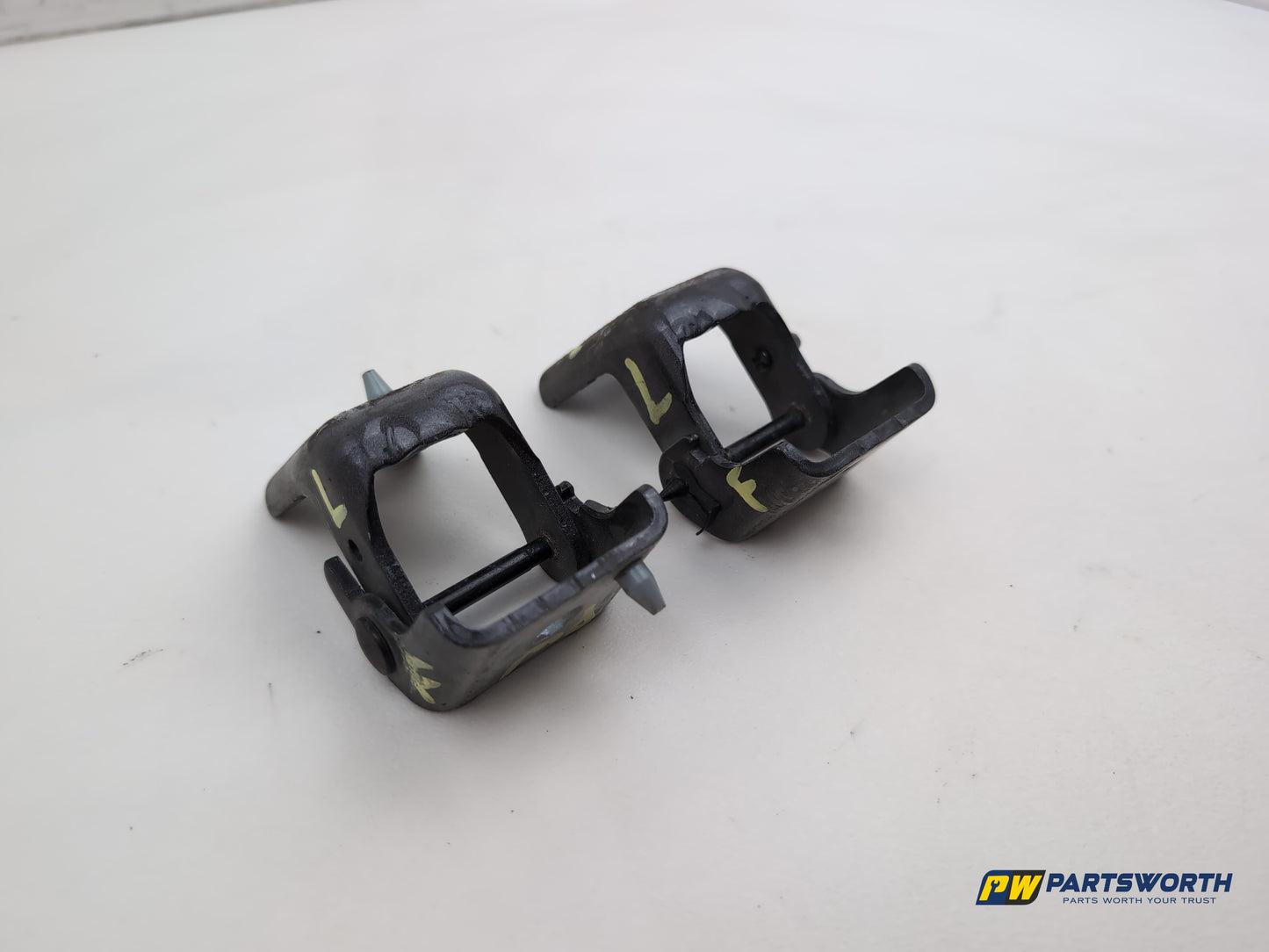 Peugeot 308 Allure Blue Hdi Passenger Side Lh Front Door Hinge Pair 2013-2021 - photo 4