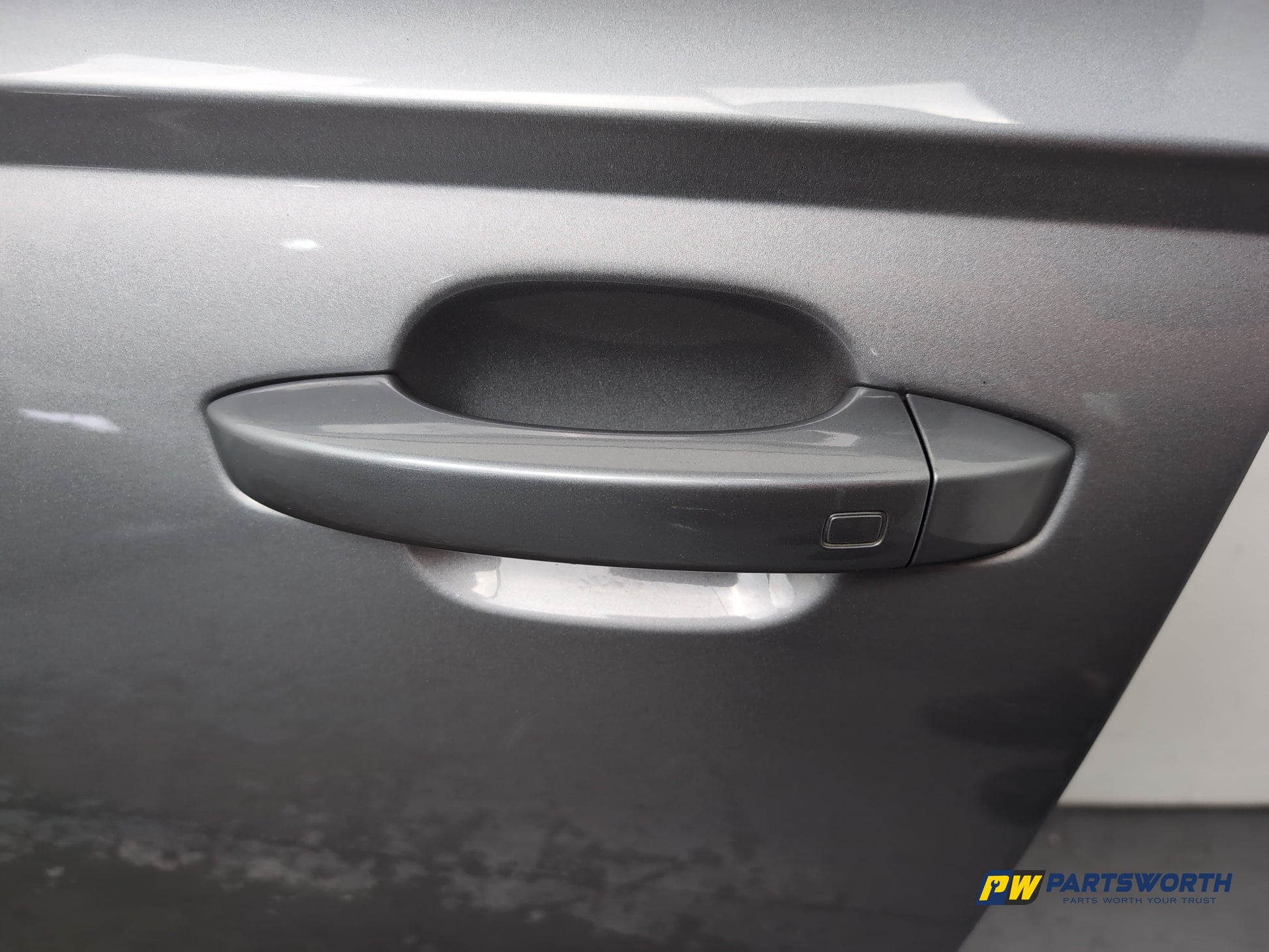 Door Front LH 4