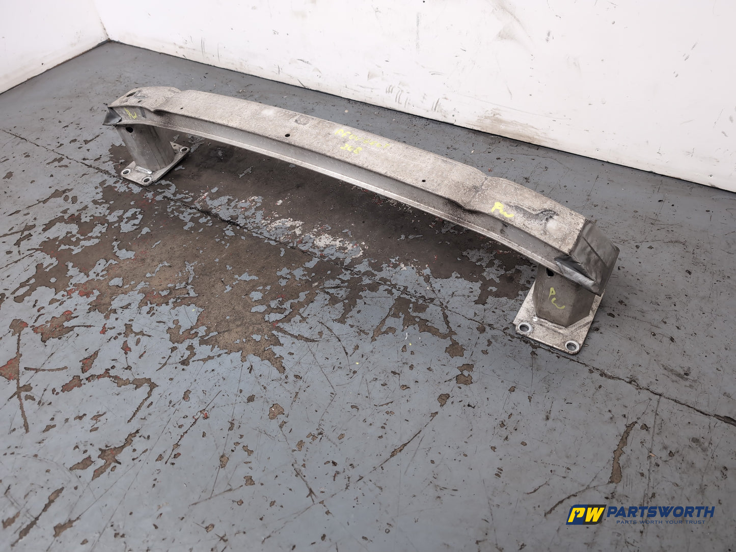 Peugeot 308 Allure Blue Hdi Bumper Front Reinforcement 2013-2017 - photo 4