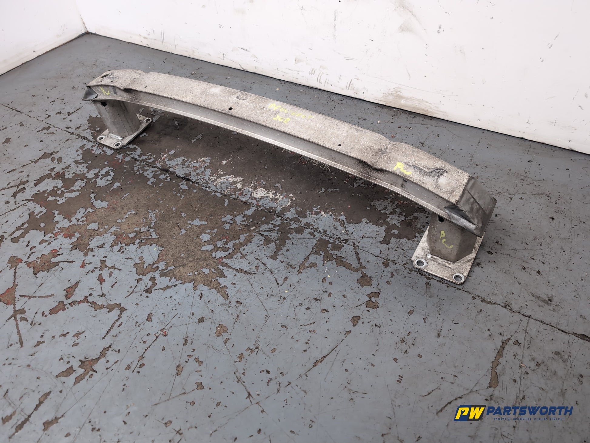 Peugeot 308 Allure Blue Hdi Bumper Front Reinforcement 2013-2017 - photo 4