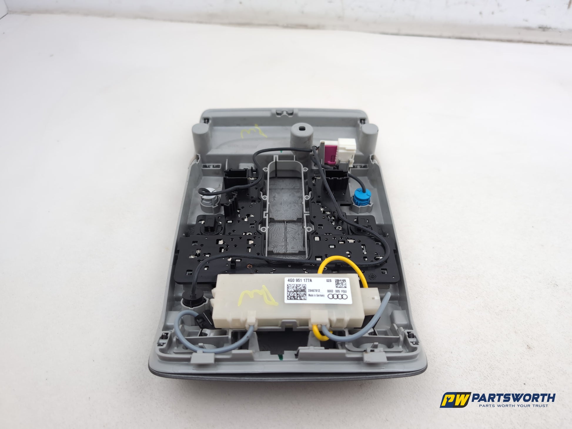 Audi A6 S Line Black Ed Tdi Quat Saloon Interior Reading Lights 4g0951177a - photo 4