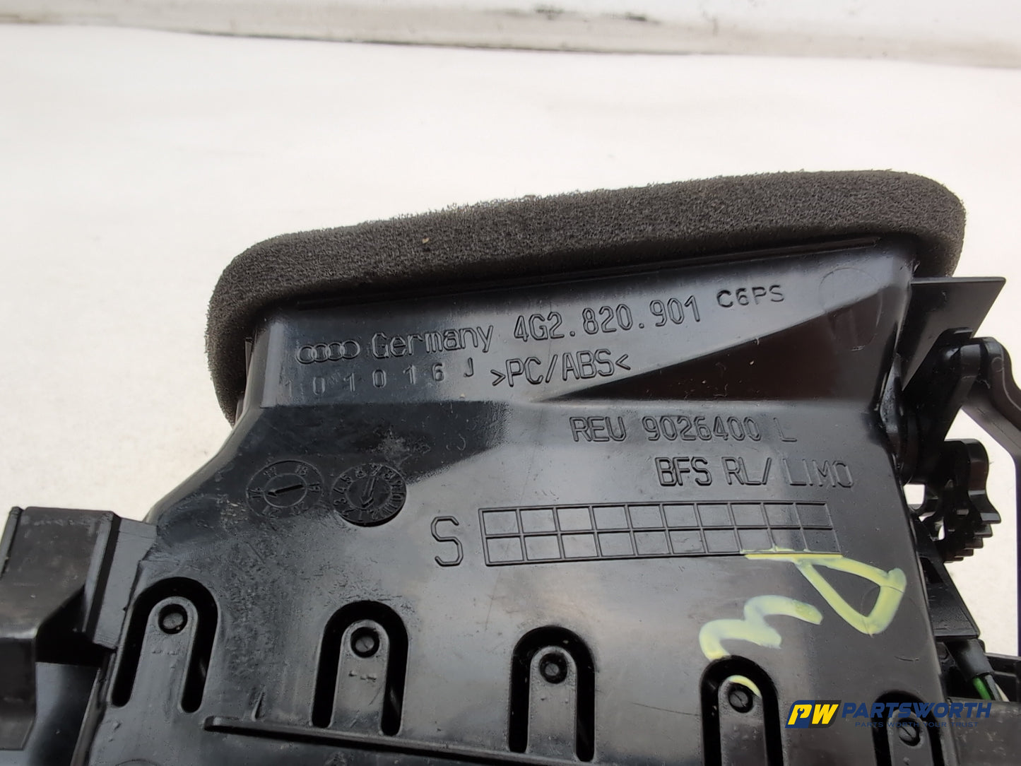 Audi A6 S Line Black Ed Tdi Quat Sa Dashboard Air Vent Front Left Side 4g2820901 - photo 4