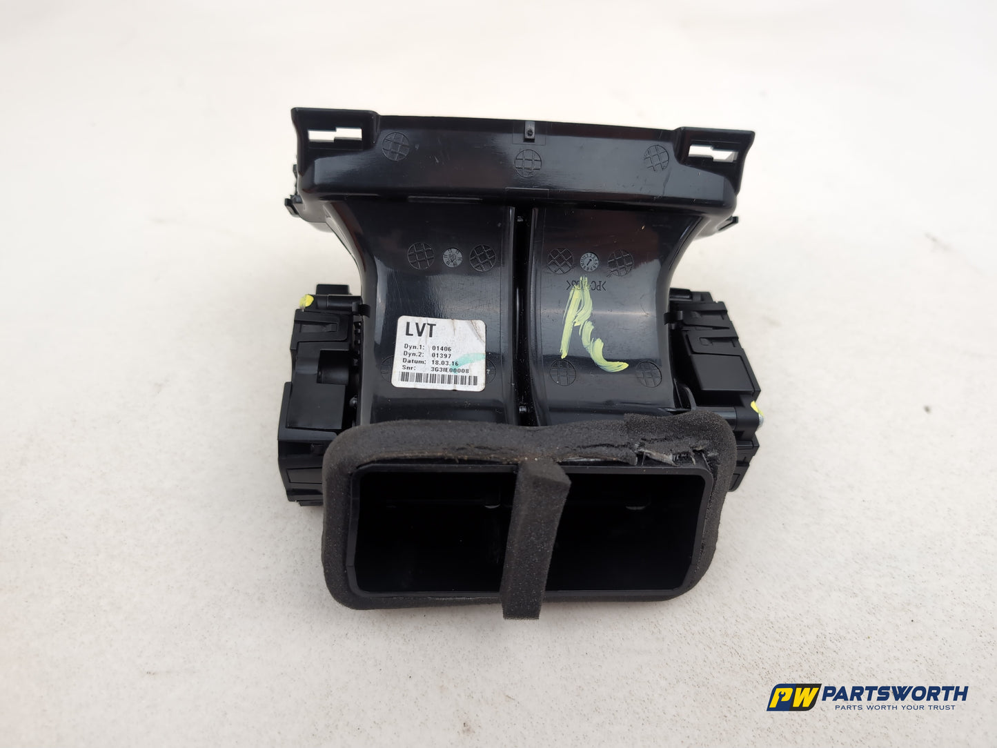 Audi A6 S Line Black Ed Tdi Quat Sa Centre Console Air Vent 4g0857042d 2011-2018 - photo 10