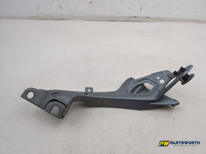 Audi A6 S Line Black Front Wing Mount Bracket Right Driver Side 4g0805816 - photo 10
