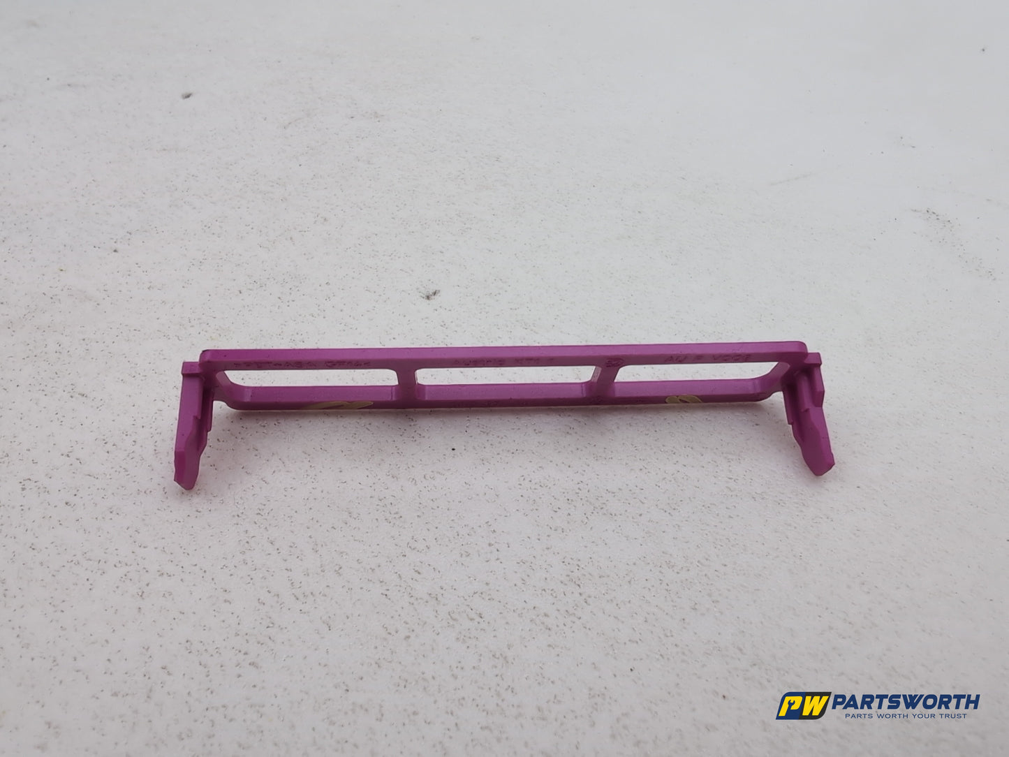 Audi A6 Se Tdi Quattro Auto Fuse Box Holder Mount Bracket 8k0971981a - photo 10