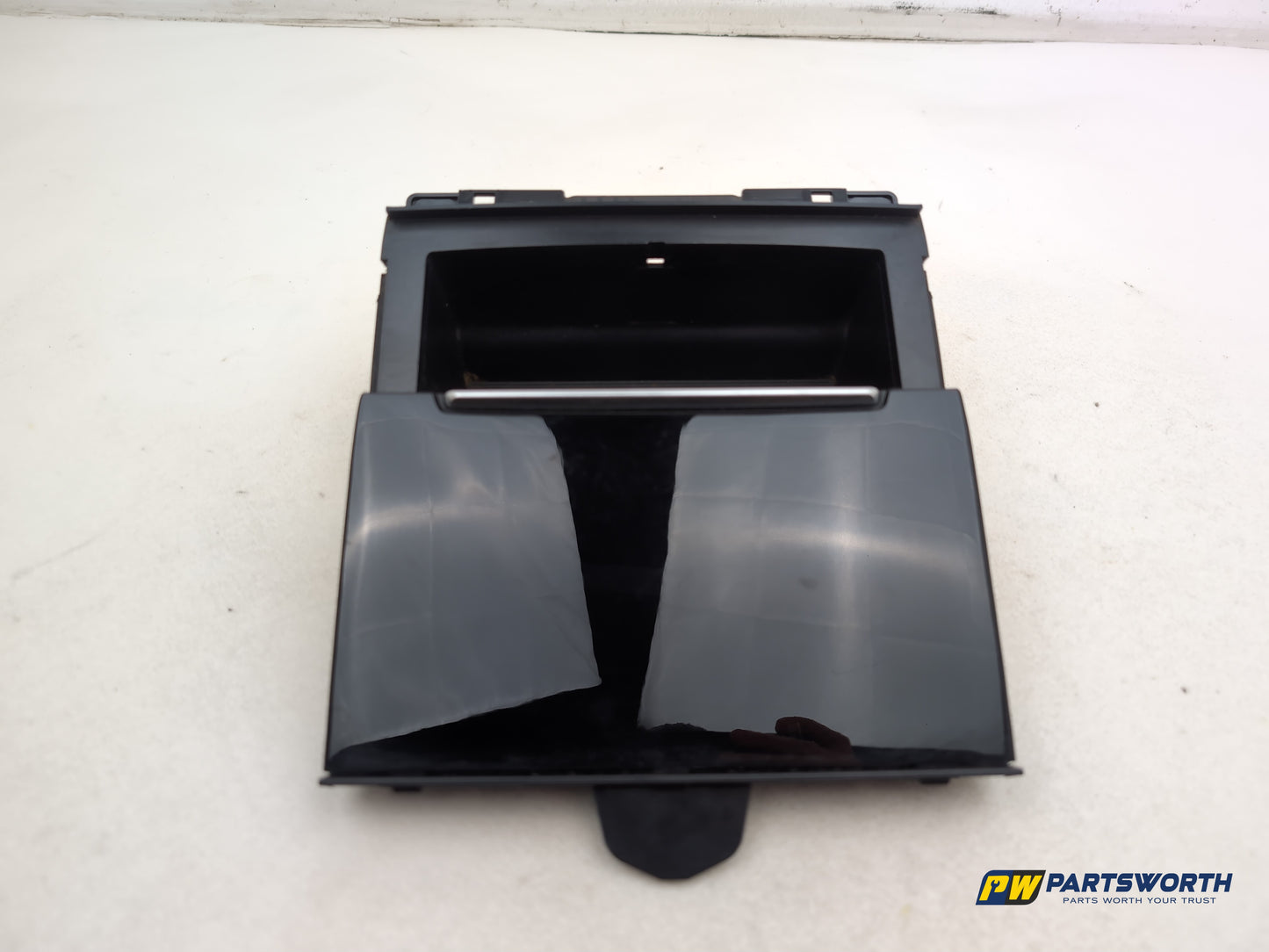 Audi A6 S Line Black Ed Tdi Quat Centre Console Storage Tray In Black 4g0864131 - photo 10
