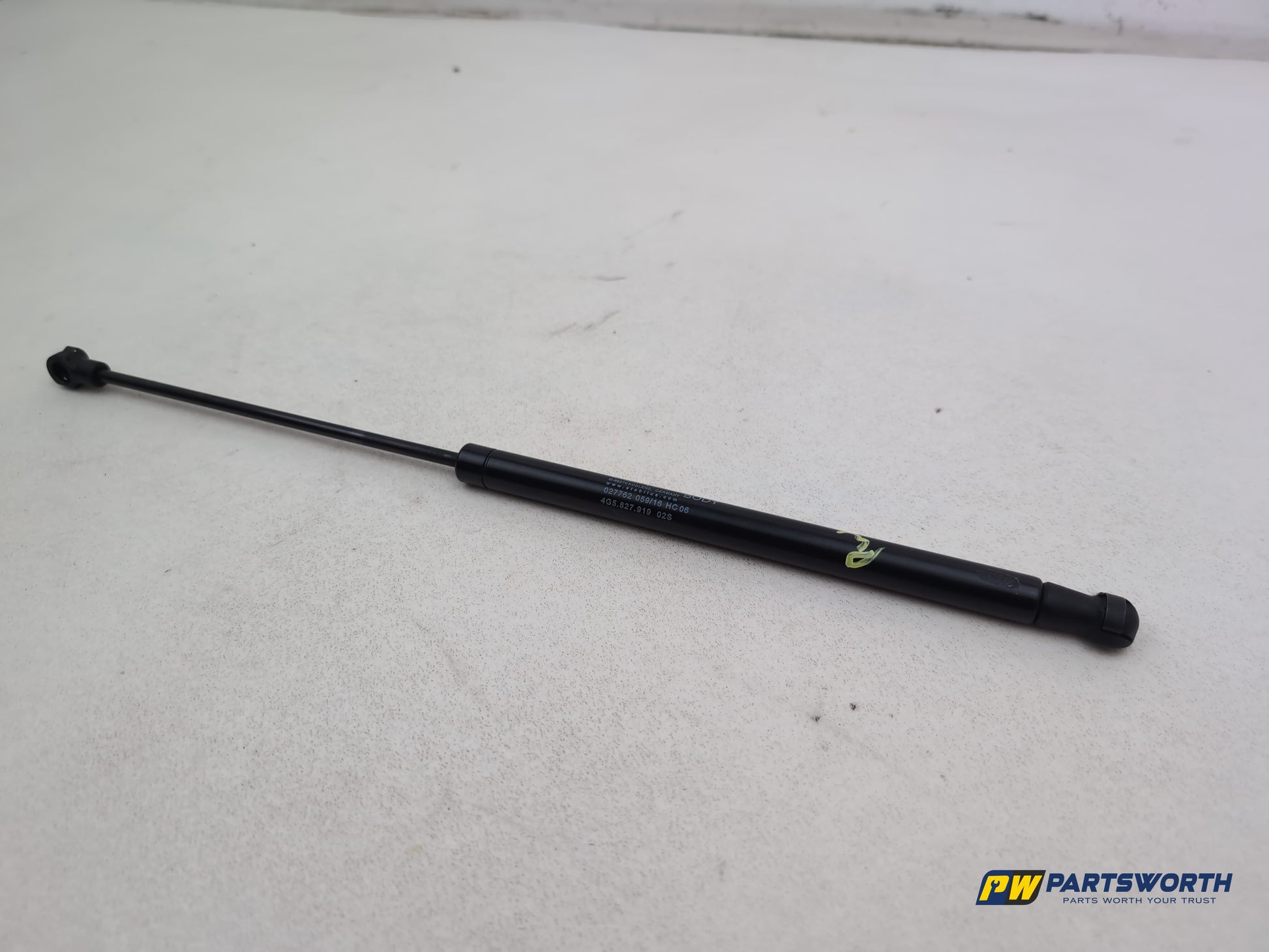 Audi A6 S Line Black Ed Tdi Quat Sa Rear Boot Lid Gas Strut 4g5827919 2011-2018 - photo 4