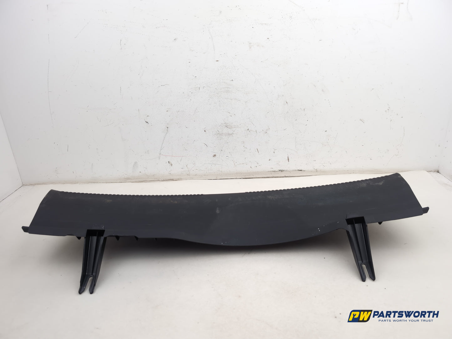 Audi A6 S Line Black Ed Tdi Rear Tailgate Trunk Lock Trim 4g5863471c 2011-2018 - photo 4