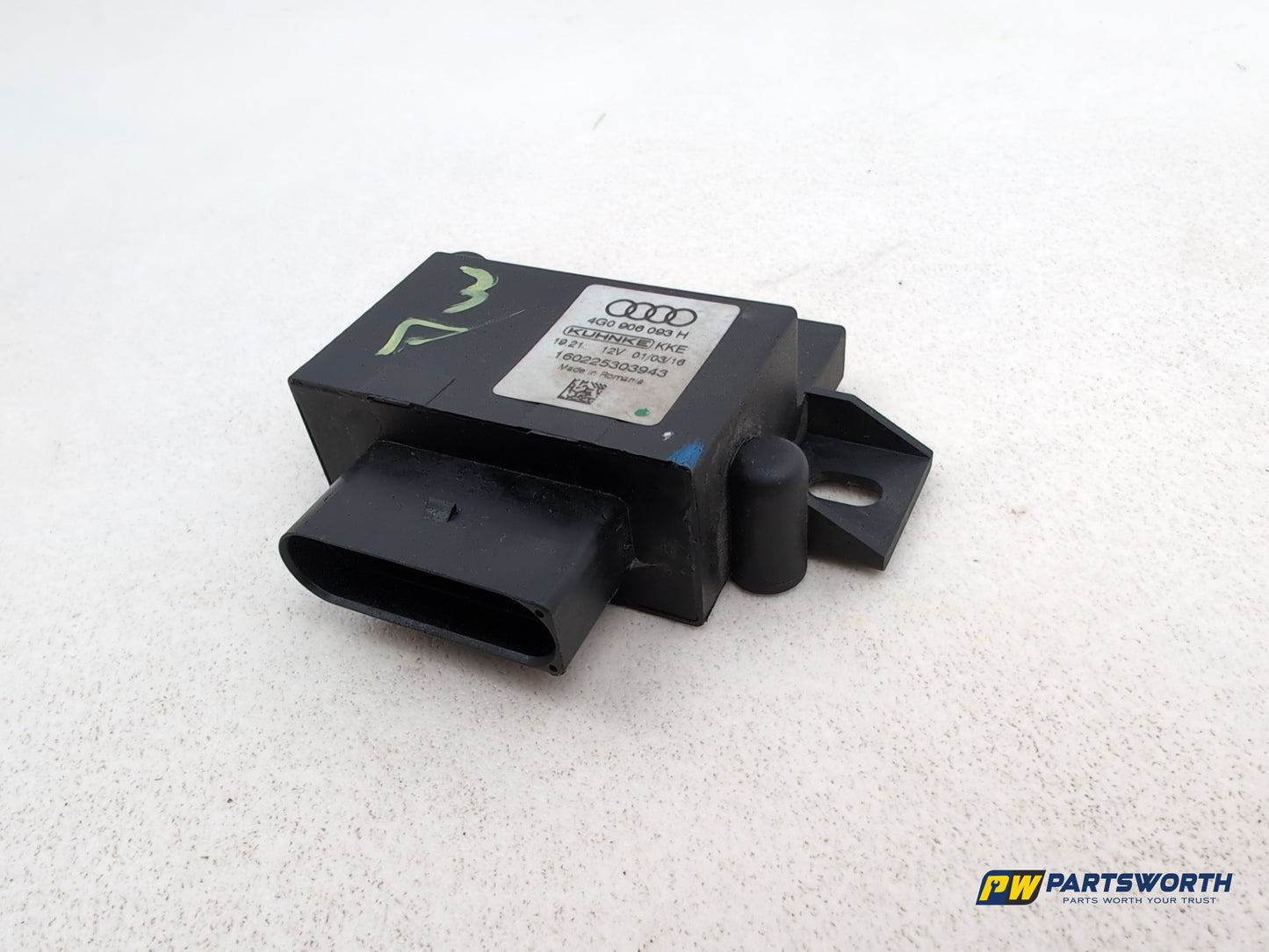 Audi A6 S Line Black Ed Tdi 2.0l Diesel Fuel Pump Control Module Ecu 4g0906093h - photo 4