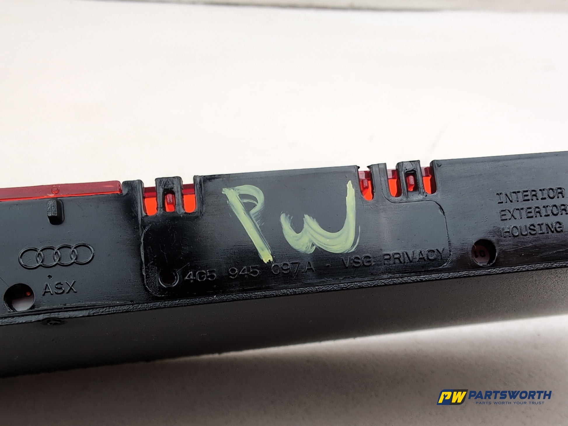 Audi A6 S Line Black Ed Saloon High Level Third Brake Light 4g5945097a 2011-2018 - photo 6