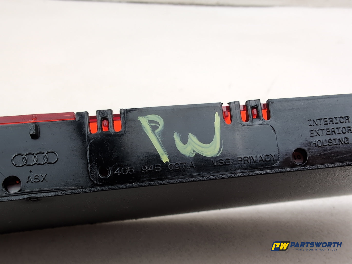 Audi A6 S Line Black Ed Saloon High Level Third Brake Light 4g5945097a 2011-2018 - photo 2