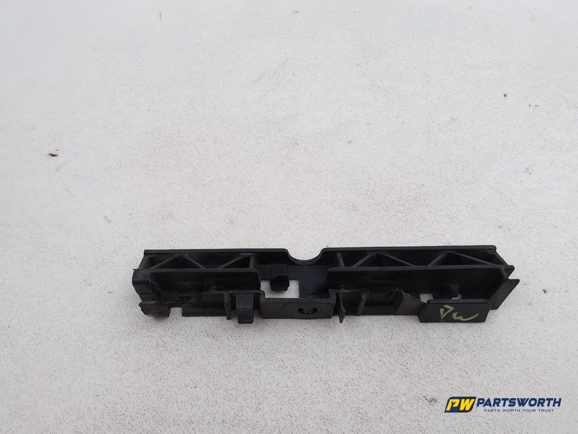 Audi A6 S Line Black Ed Side Skirt Holder Front Right Driver Side 4g0853922b - photo 10