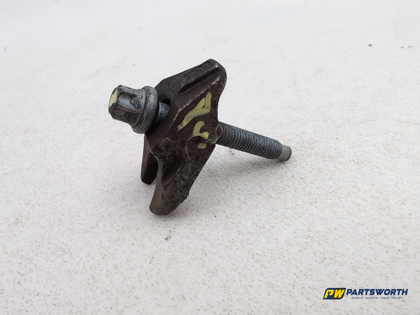 Peugeot 308 Allure Blue Hdi Diesel Fuel Injector Holder Clamp 2013-2021 - photo 10